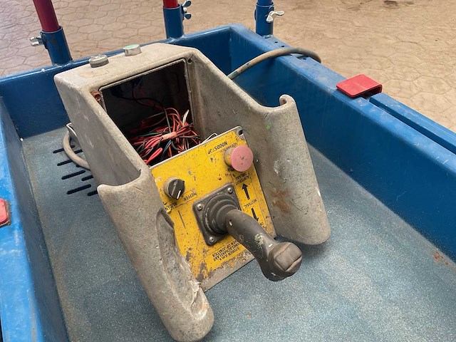 2000 upright 65700-021 hoogwerker - afbeelding 5 van  7
