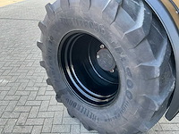 2000 valtra 8550 hi-tech vierwielaangedreven landbouwtractor - afbeelding 2 van  21