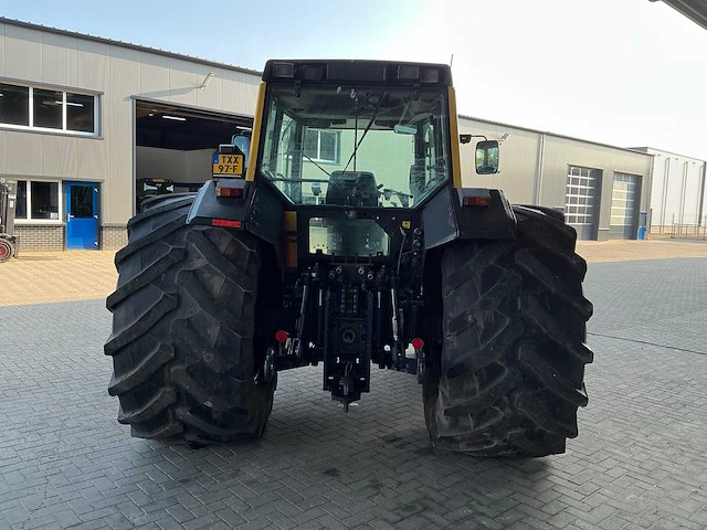 2000 valtra 8550 hi-tech vierwielaangedreven landbouwtractor - afbeelding 20 van  21