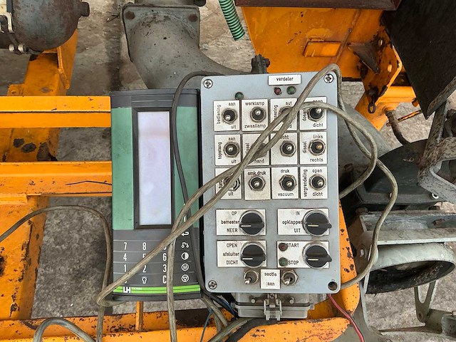 2000 veenhuis hdg12500 mesttank - afbeelding 14 van  35