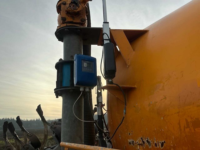 2000 veenhuis hdg12500 mesttank - afbeelding 19 van  35