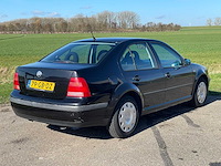 2000 volkswagen bora 1.6 trendline personenauto - afbeelding 4 van  10