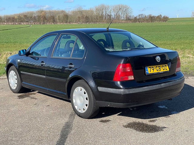 2000 volkswagen bora 1.6 trendline personenauto - afbeelding 5 van  10