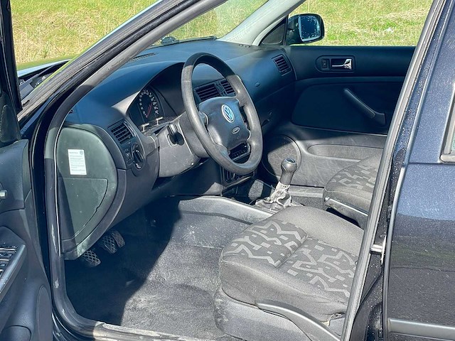 2000 volkswagen bora 1.6 trendline personenauto - afbeelding 10 van  10