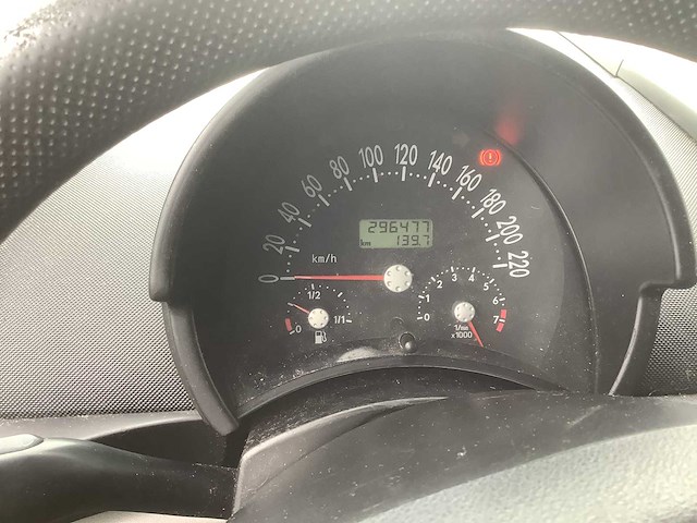 2000 volkswagen new beetle 2.0 highline personenauto - afbeelding 4 van  13