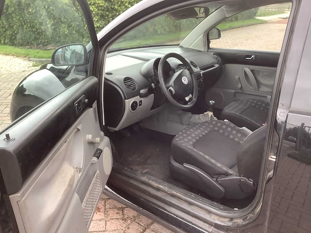 2000 volkswagen new beetle 2.0 highline personenauto - afbeelding 12 van  13