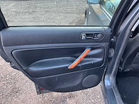 2000 volkswagen passat variant 2.8 v6 highline 4m personenauto - afbeelding 21 van  43