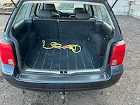 2000 volkswagen passat variant 2.8 v6 highline 4m personenauto - afbeelding 30 van  43