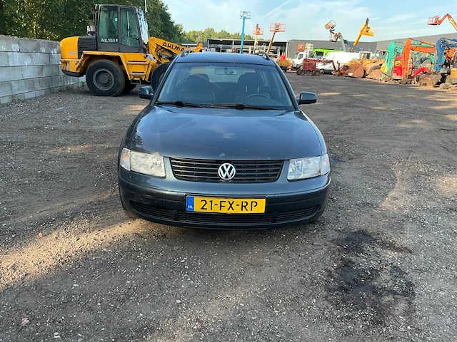 2000 volkswagen passat variant 2.8 v6 highline 4m personenauto - afbeelding 42 van  43