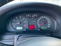 2000 volkswagen passat variant 2.8 v6 highline 4m personenauto - afbeelding 13 van  31