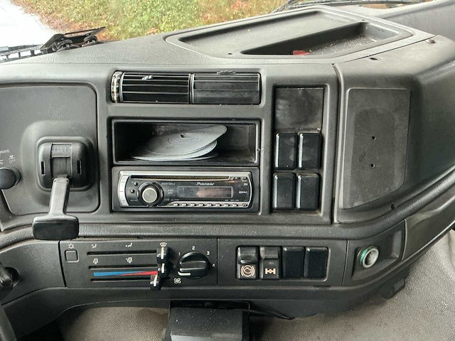 2000 volvo 310fm 7 vrachtwagen - afbeelding 24 van  36