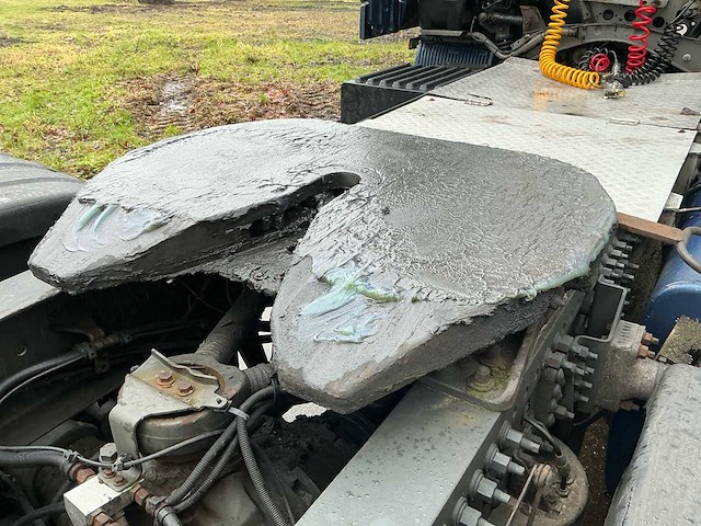 2000 volvo 310fm 7 vrachtwagen - afbeelding 11 van  36