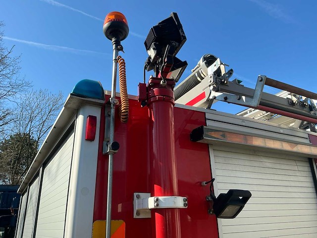 2000 volvo fl614-42r-t brandweerwagen - afbeelding 12 van  64