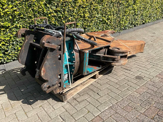 2000 vtn europa fp 20 hydraulische vergruizer - afbeelding 2 van  11
