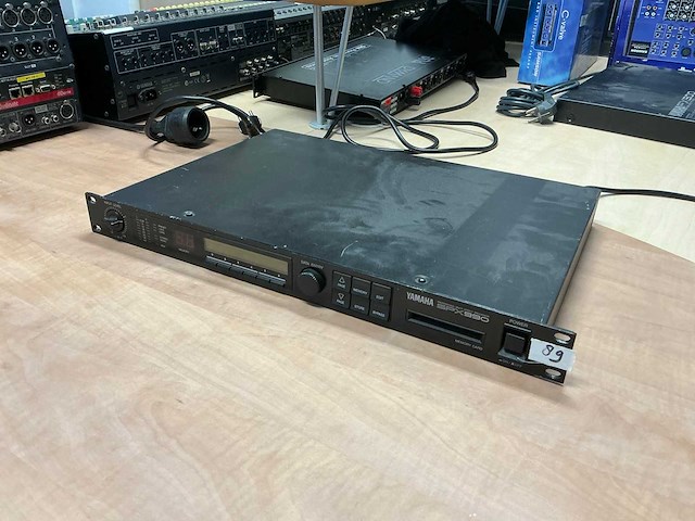 2000 yamaha spx990 stereo galm - afbeelding 1 van  4