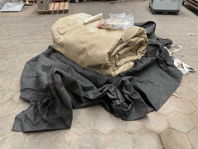 20000 gallon bladder water tank - afbeelding 4 van  5