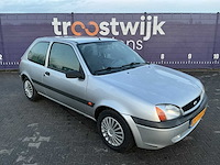 2001 - ford - fiesta - 1.3-8v classic - personenauto - afbeelding 2 van  10