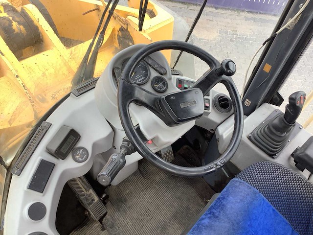 2001 - furukawa - 345-ii - shovel/wiellader - afbeelding 5 van  18