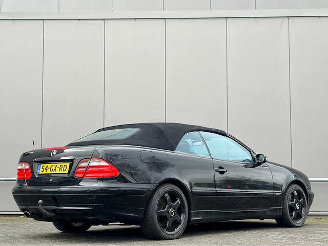 2001 - mercedes-benz - clk-klasse cabrio 200k avantgarde - personenauto - afbeelding 9 van  12