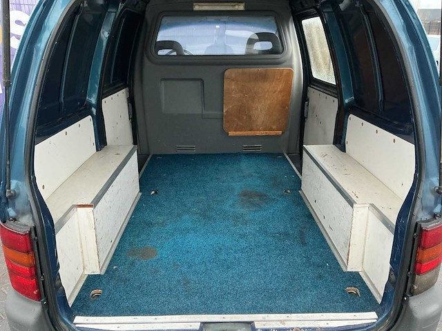 2001 - nissan - vanette - 2.3 e basis - bedrijfswagen - afbeelding 8 van  12