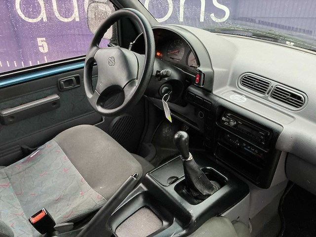 2001 - nissan - vanette - 2.3 e basis - bedrijfswagen - afbeelding 11 van  12