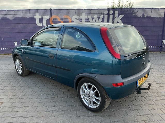 2001 - opel - corsa - 1.2-16v comfort - personenauto - afbeelding 3 van  6