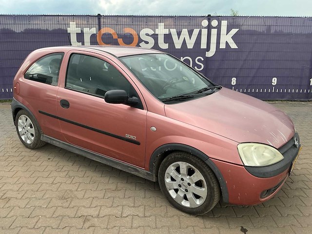 2001 - opel - corsa - 1.2-16v elegance - personenauto - afbeelding 6 van  13