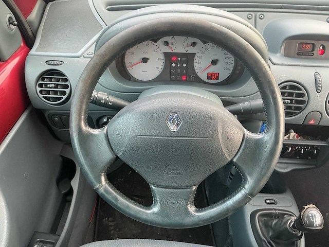 2001 - renault - kangoo - 1.4 expression - personenauto - afbeelding 10 van  13