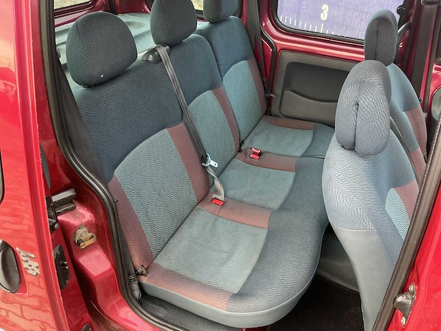 2001 - renault - kangoo - 1.4 expression - personenauto - afbeelding 6 van  13