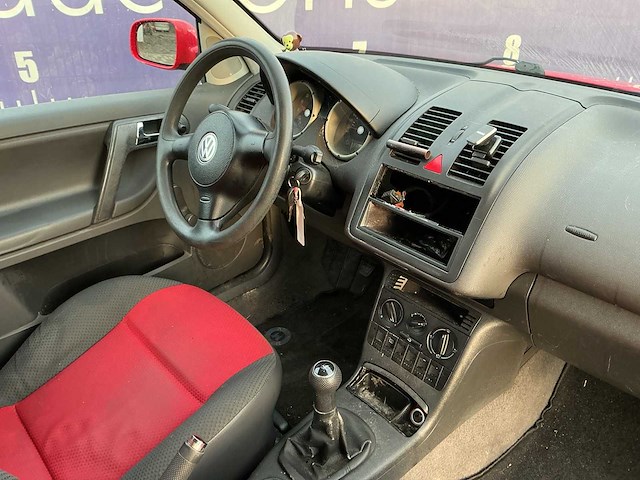 2001 - volkswagen - polo - 1.4 trendline - personenauto - afbeelding 9 van  11