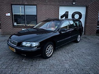 2001 - volvo - v70 - 2.4 comfort line - 18-gn-hv - afbeelding 1 van  8
