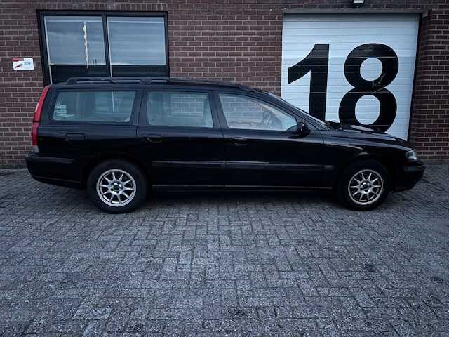 2001 - volvo - v70 - 2.4 comfort line - 18-gn-hv - afbeelding 3 van  8