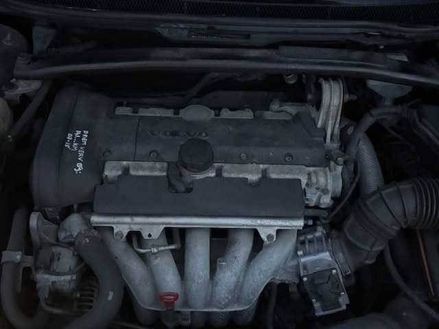 2001 - volvo - v70 - 2.4 comfort line - 18-gn-hv - afbeelding 4 van  8
