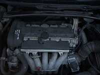 2001 - volvo - v70 - 2.4 comfort line - 18-gn-hv - afbeelding 4 van  8