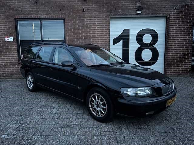 2001 - volvo - v70 - 2.4 comfort line - 18-gn-hv - afbeelding 8 van  8