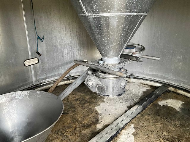 2001 58 m3 verticale aluminium opslagsilo - afbeelding 6 van  9