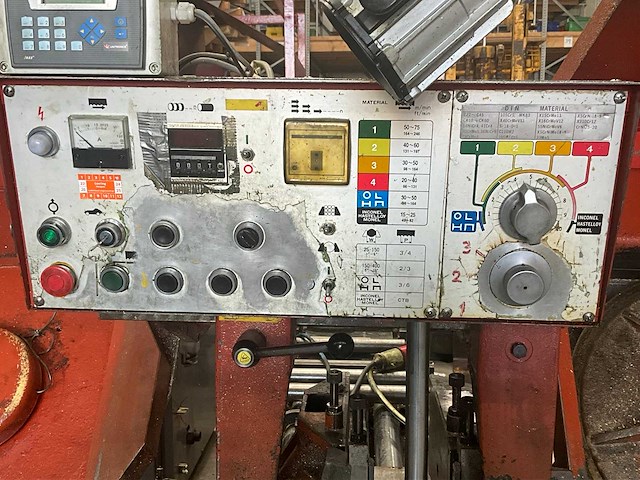 2001 amada ha-400w metalen horizontale bandzaagmachine - afbeelding 2 van  17