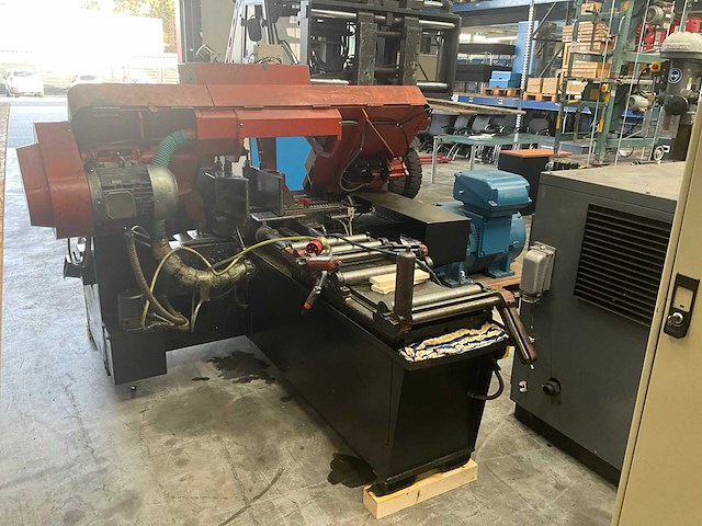 2001 amada ha-400w metalen horizontale bandzaagmachine - afbeelding 12 van  17