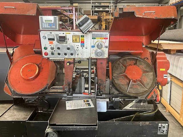 2001 amada ha-400w metalen horizontale bandzaagmachine - afbeelding 16 van  17