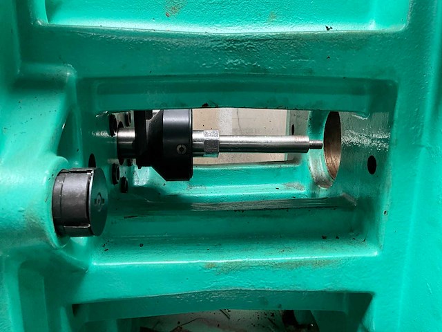 2001 arburg allrounder 470 c 1600-675 spuitgietmachine - afbeelding 3 van  22