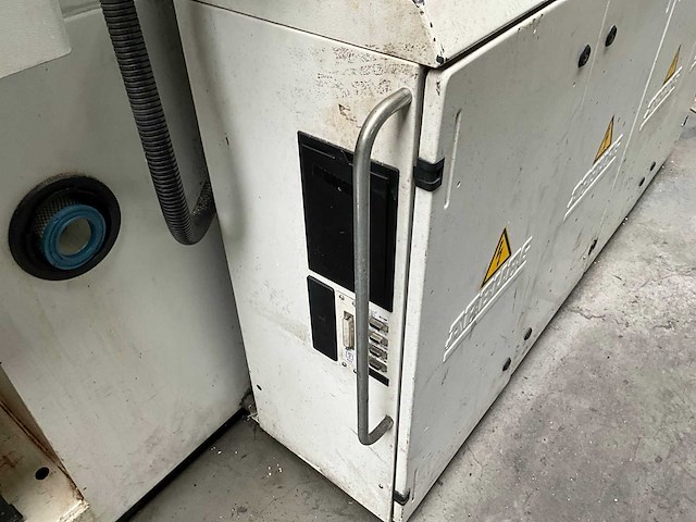 2001 arburg allrounder 470 c 1600-675 spuitgietmachine - afbeelding 22 van  22