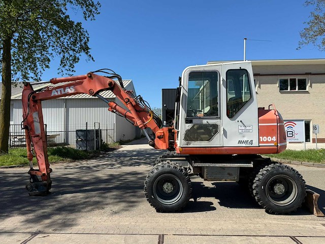 2001 atlas 1004 m banden graafmachine - afbeelding 12 van  14