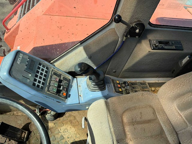 2001 atlas 1004 m banden graafmachine - afbeelding 14 van  14