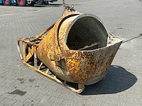 2001 beco 750lr betonkubel - afbeelding 3 van  5