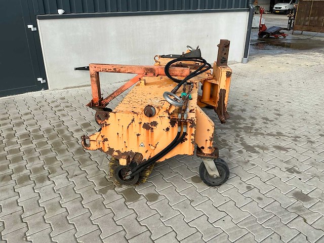 2001 bema 35 dual hydraulisch aangedreven bezem - afbeelding 6 van  13