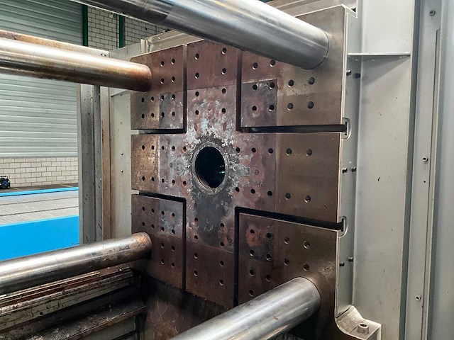 2001 bmb kw38pi/3450 spuitgietmachine - afbeelding 8 van  31