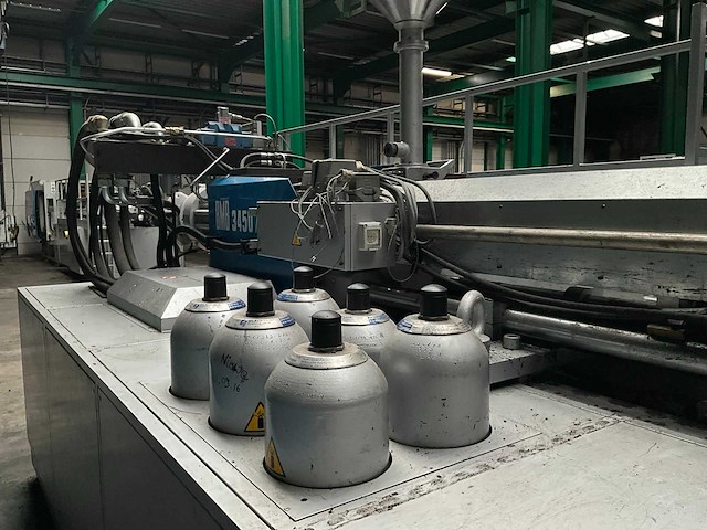 2001 bmb kw38pi/3450 spuitgietmachine - afbeelding 19 van  31