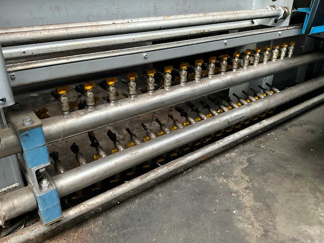 2001 bmb kw38pi/3450 spuitgietmachine - afbeelding 15 van  33