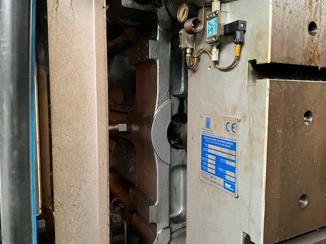 2001 bmb kw38pi/3450 spuitgietmachine - afbeelding 16 van  40