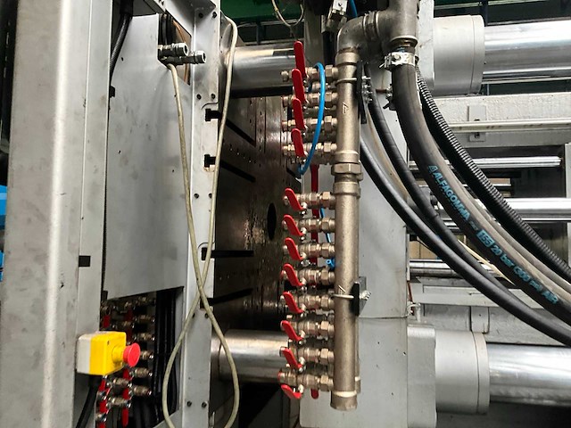 2001 bmb kw70pi/7000 spuitgietmachine - afbeelding 5 van  38